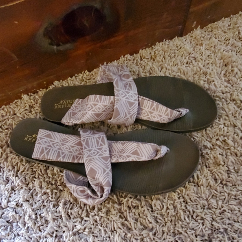 Natural Reflections sandals